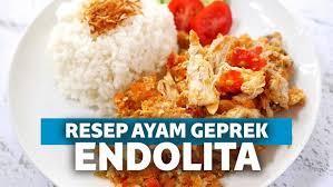 Masakan ayam goreng kremes ini semakin enak bila ayamnya semakin gurih. 5 Resep Ayam Geprek Endolita Dengan Sambal Super Pedas