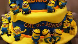 Jual beli online aman dan nyaman hanya di tokopedia. One Of A Minion Ini Sekian Ide Kue Ulang Tahun Bertema Minion Fimela Fimela Com