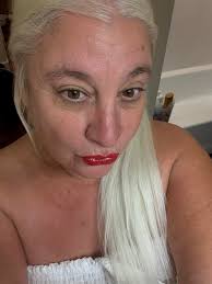 Seeking long lasting friendships and pen pals