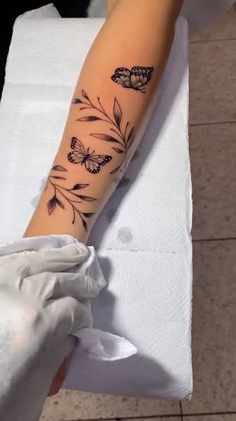 Delicate Lace Tattoo Ideas