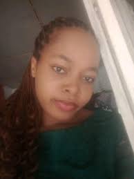 I remember My mum told me that this things come from the Sea😂😂😂😂.That  they are processed from marine Kingdom then they bring it for us to  eat😂😂😂.From that day I started fearing