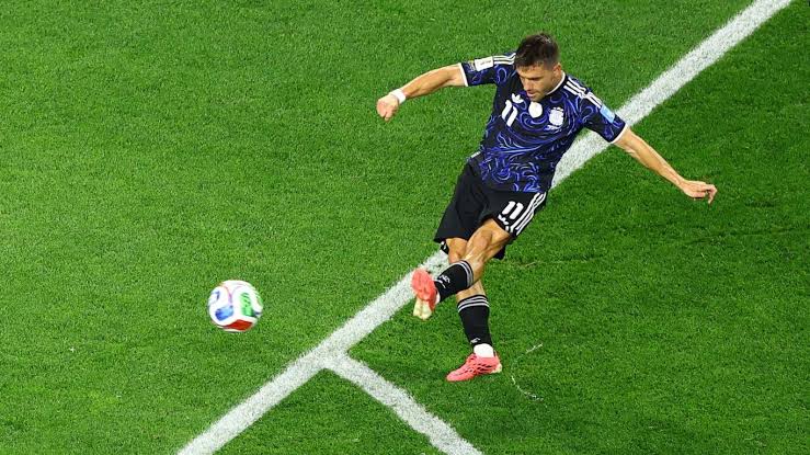 La revancha de Giovani Lo Celso: de llorar solo en el baño a debutar con  gol en el Mundial con la Selección | TN
