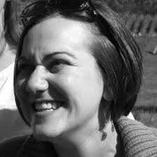 Jen Hanft (@jenreadsbooks)