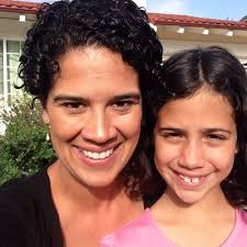 Joanie Bryant (@bryantbuzz)