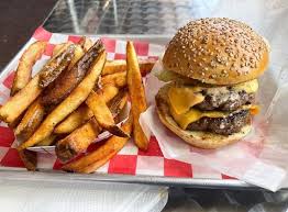 F. Ottomanelli Burgers & Belgian Fries - A Juicy And Delicious Ottomanelli  Cheeseburger 🍔 🤤 #bestburger#nyc#fresh#primemeat#butcher#restaurant |  Facebook