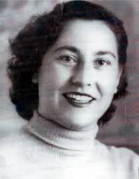 Anna Tarlton's Instagram, Twitter & Facebook