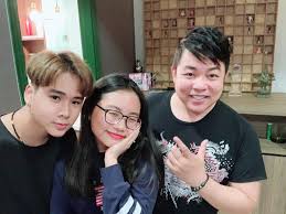 Jul 15, 2021 · mới đây, trên tài khoản tiktok cá nhân, quang lê đã bất ngờ đăng tải đoạn clip đáp trả antifan. PhÆ°Æ¡ng Má»¹ Chi 7 NÄƒm Lam Con Nuoi Quang Le Ä'Æ°á»£c Tráº£ Tiá»n Cat Se Song Pháº³ng 24htinnhanh