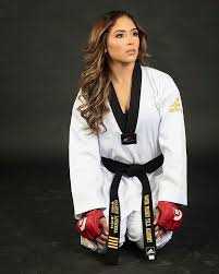 Pin By Min Kim On Judo Martial Arts Women Taekwondo Girl Mma Women