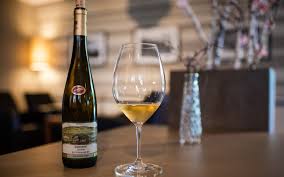 Resultados de zelebrieren en alemán y neerlandés. Trinken Gutshof Lana