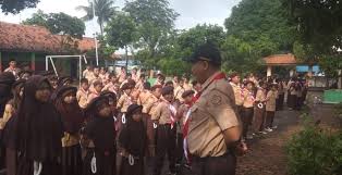 Kalender pendidikan adalah pengaturan waktu untuk kegiatan pembelajaran peserta didik selama satu tahun ajaran yang mencakup permulaan tahun pelajaran, minggu efektif belajar, waktu pembelajaran efektif dan hari libur. Sdn Setiadarma 04 Tambun Selatan Kab Bekasi Cerdas Berkarakter Dan Unggul