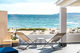 Beach café, serving great ice cream fresh coffee & snacks Plage Privee Clos Ripert Madame Mancini Picture Of Clos Ripert Mme Mancini Le Lavandou Tripadvisor