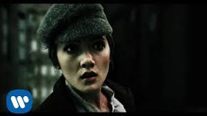 Suzanne Stjohn's Instagram, Twitter & Facebook