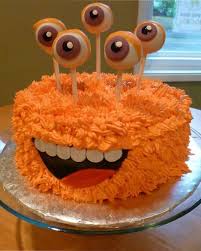 Die Zombie Kuchenformen Konnten Zu Den Vollkommenen Uberraschungen Auf Ihrem Festlichen Tisch Diesen Halloween Zah In 2020 Mit Bildern Halloween Kuchen Halloween Torte Crazy Cakes