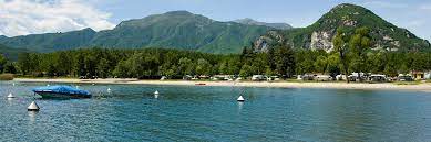 Belgien ist ein urlaubsland mit ganz. Top 10 Campingplatze Am See Oder Am Fluss In Belgien