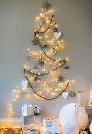 Weihnachtsbaum Basteln 24 Unglaublich Kreative Diy Ideen Weihnachtsbaum Basteln Wand Weihnachtsbaum Weihnachtsdekoration Wohnung