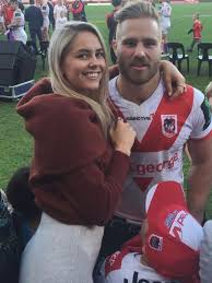 To recap, a fortnight before christmas last year it is alleged that de belin left his pregnant wife at home and met a young woman at a wollongong nightclub where they danced as part of a large group before. Baby Blues Babes Herald Sun