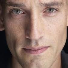 Aaron Lippert's Instagram, Twitter & Facebook