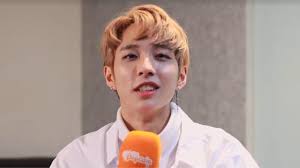Photo holland artist fashion kpop boyfriend material white dress pictures academic dress. Holland Talks About Being The First Openly Gay K Pop Idol Sbs Popasia