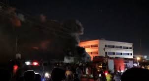 يقتل زوجته الطبيبة بـ11 طعنة مصر 129,845 مشاهدة ٦ ليس سحرا أسود. Ø§Ù„Ø¹Ø±Ø§Ù‚ Ø§Ø³ØªÙ‚Ø§Ù„Ø© Ù…Ø¯ÙŠØ± ØµØ­Ø© Ø°ÙŠ Ù‚Ø§Ø± Ø¹Ù„Ù‰ Ø®Ù„ÙÙŠØ© Ø­Ø±ÙŠÙ‚ Ù…Ø³ØªØ´ÙÙ‰ Ø¹Ø²Ù„ Ù…Ø±Ø¶Ù‰ ÙƒÙˆØ±ÙˆÙ†Ø§ Ø±Ø¤ÙŠØ§ Ø§Ù„Ø¥Ø®Ø¨Ø§Ø±ÙŠ