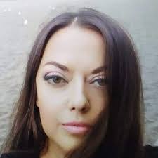 Barbara Weglarz's Instagram, Twitter & Facebook