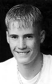 Garry McLaughlin Obituary (2003)