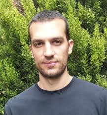 Albert Mas's Instagram, Twitter & Facebook