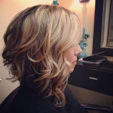 10 Stylish Wavy Bob Hairstyles For Medium Short Hair Popular Haircuts Hair Styles Wavy Bob Hairstyles Thick Hair Styles