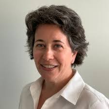 Linda Wiedmann's Instagram, Twitter & Facebook