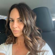 Lisa Joaquin's Instagram, Twitter & Facebook