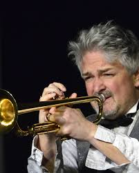 Nell'abbraccio fra Luigi Tessarollo e Alessandro Chiappetta