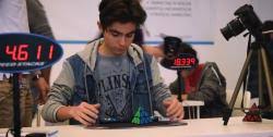 Toți primisem câte unul ca amintire alături de un mesaj de la dânsa: Cristian Leana Domnu Puzzle A Realizat Portretul Ips Teodosie Din Cuburi Rubik Cat Timp È™i Cate Cuburi I Au Trebuit Video