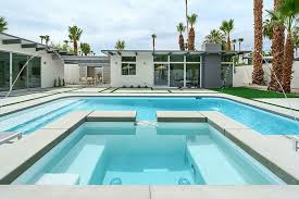Belle Demeure Contemporaine Californienne A Palm Springs Avec Images Piscines De Luxe Grandes Piscines Maison Design