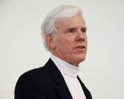 Das Online-Archiv des Instituts Dr. Flad