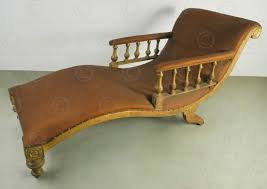 No matter which of the patio chaise lounges you choose, you'll know that you're getting a quality product that are sure to make your outdoor living space even more inviting! Victorian Couch In1 Colonial English Victorian India