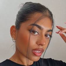 Danielle ☆ Oldham (@danioldham12)