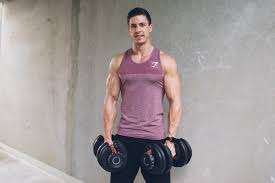 Dazu bieten sich zahlreiche übungen an, die jeder zuhause machen kann. Kurzhantel Homeworkout Training Zu Hause Dreamteamfitness