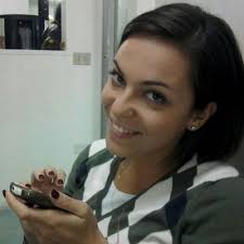 laura baratta (@im_laurab)