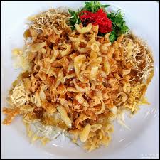 Check with this restaurant for current pricing and menu information. Chinese New Year Day 3 Dinner Gold Dragon City Seafood Restaurant Paramount Garden I M Saimatkong
