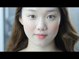 It gives off a magical feel to her like fairy. Netizens Shocked Upon Discovering That Lee Sung Kyung Had Plastic Surgery Koreaboo