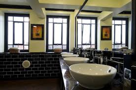 Art Deco Toilets Picture Of The Regal Cinema Evesham Tripadvisor Voir plus d'idées sur le thème déco toilettes, toilettes, salle de bains avec wc.