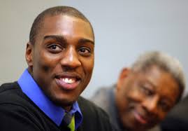 Former Harrisburg and Penn State wrestler Phil Davis is making strides in  the world of MMA