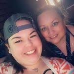 Amy Denzer's Instagram, Twitter & Facebook