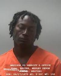 WESLEY DEVON WALTER 08/04/2022