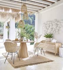 Please know that this can be done with gray, blue or 2. Round Whitewashed Solid Mango Wood 5 6 Seater Dining Table D120 Nogobo Maisons Du Monde
