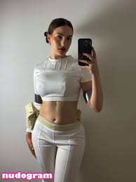 Beth Eleanor - Free Beth GIFs Hot Porn NSFW