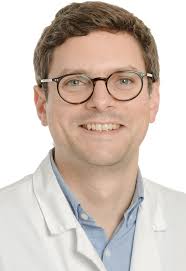 Caval Valve Implantation for Advanced Tricuspid Regurgitation: Closing a  Therapeutic Gap?∗