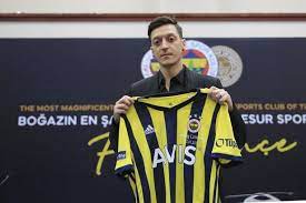 Peki, mesut özil galatasaray derbisinde sahada olacak mı? What Former Arsenal Star Mesut Ozil Did For Fenerbahce In The Istanbul Derby Vs Galatasaray Football London