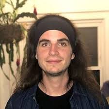 Mario Lazaro (@mgurpeguila)