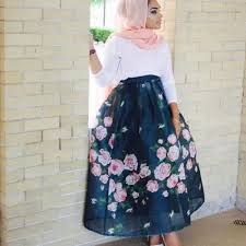 Penutup kepala design baju renang slim fit remaja harga: Tampil Bergaya Vintage Dengan 10 Rekomendasi Baju Muslim Bermotif Bunga