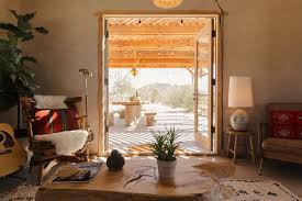 Whether you're settled in an airstream or you dream of living closer to the mountains, desert decor can help bring the outdoors in. Desert Decor Ideas And Inspiration Hunker